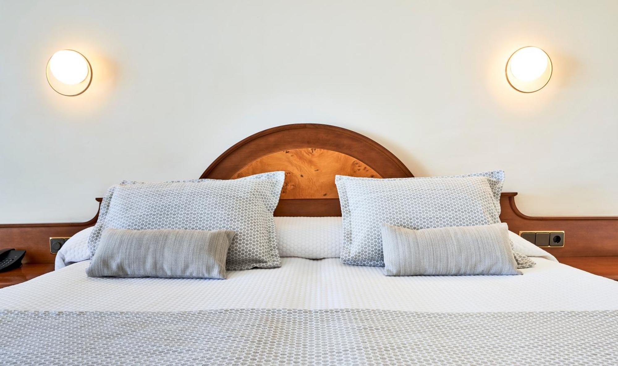 Hotel Serrano Palace Cala Ratjada  Dış mekan fotoğraf