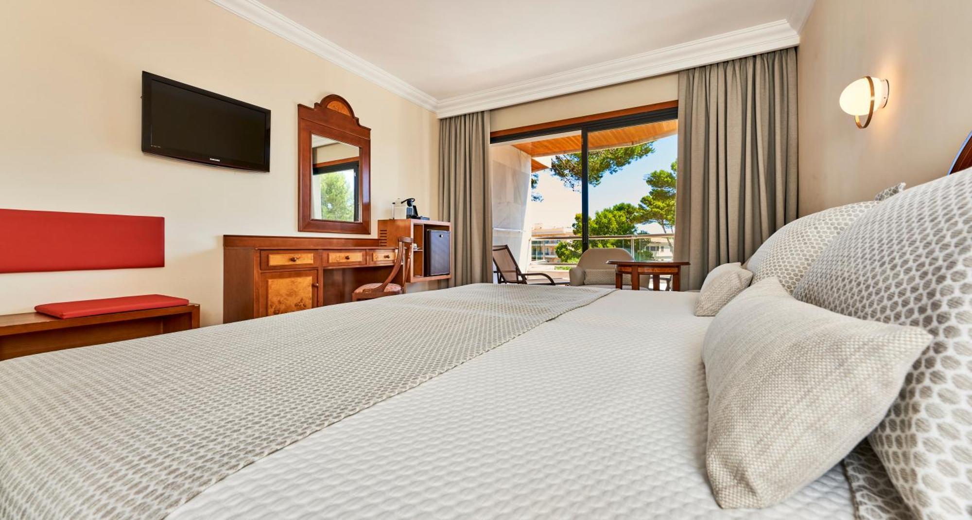 Hotel Serrano Palace Cala Ratjada  Dış mekan fotoğraf