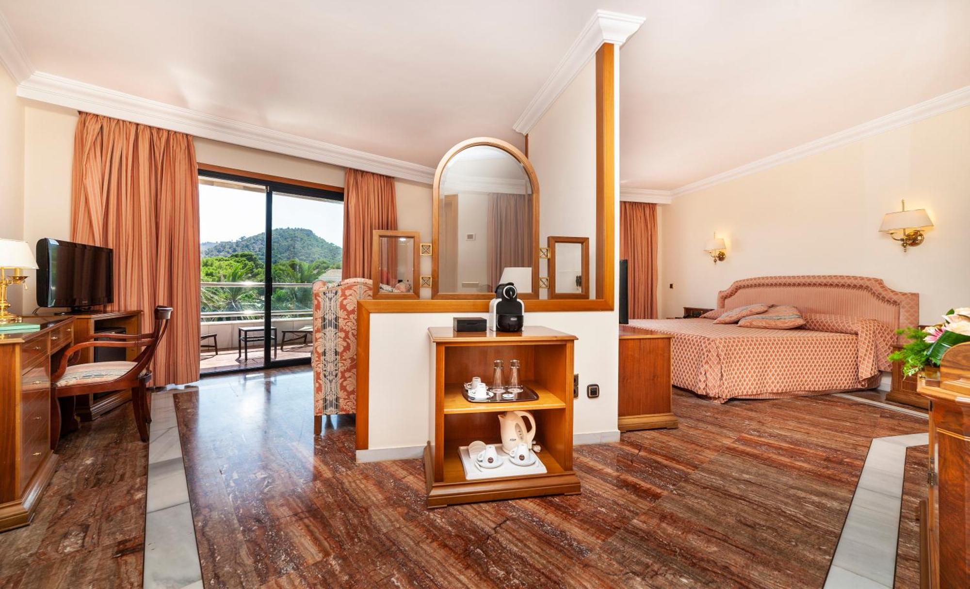 Hotel Serrano Palace Cala Ratjada  Dış mekan fotoğraf