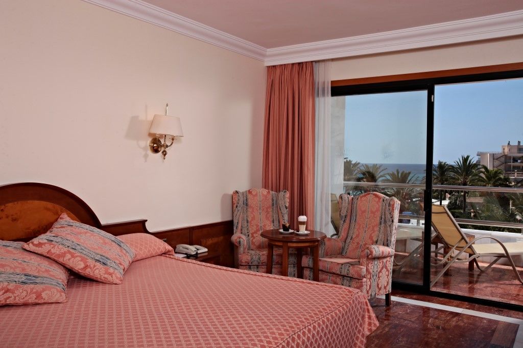 Hotel Serrano Palace Cala Ratjada  Dış mekan fotoğraf